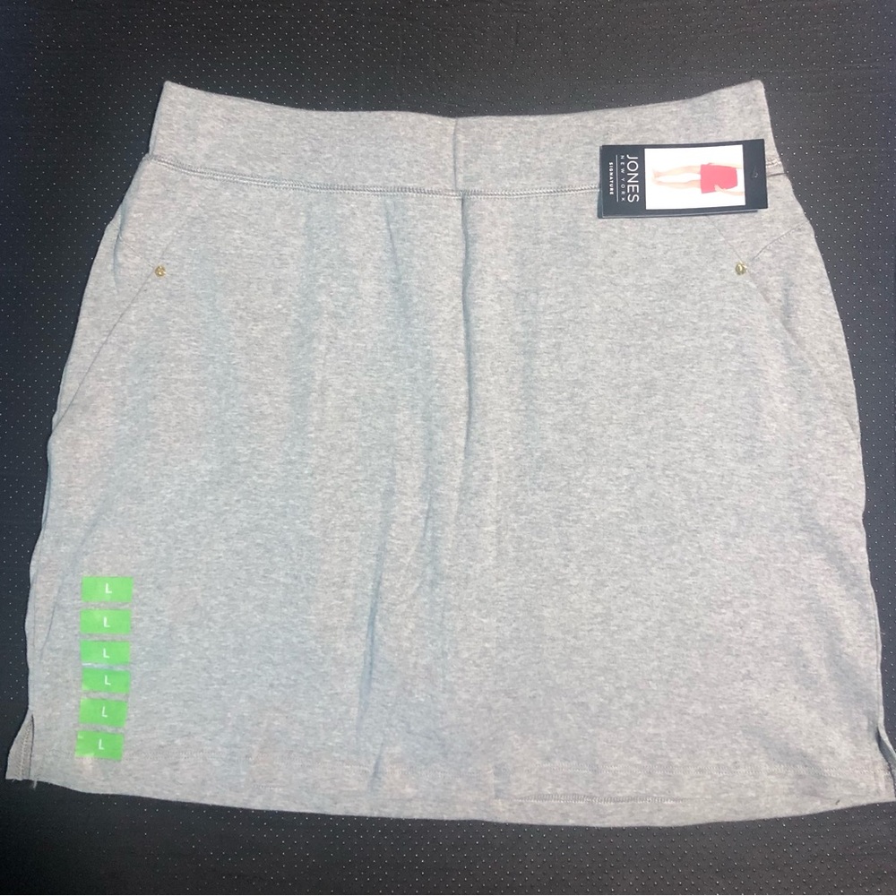 Jones New York Gray Heather Skort, NWT, Size L
